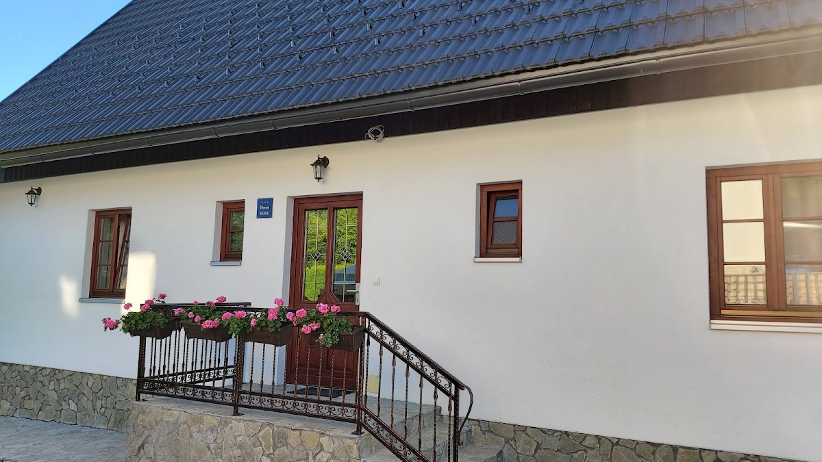 Green Lakes House - photo 4