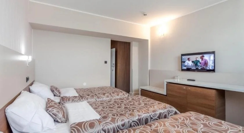 Hotel Macola - photo 6