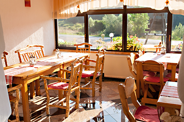 Pansion & Restoran Winnetou - photo 4