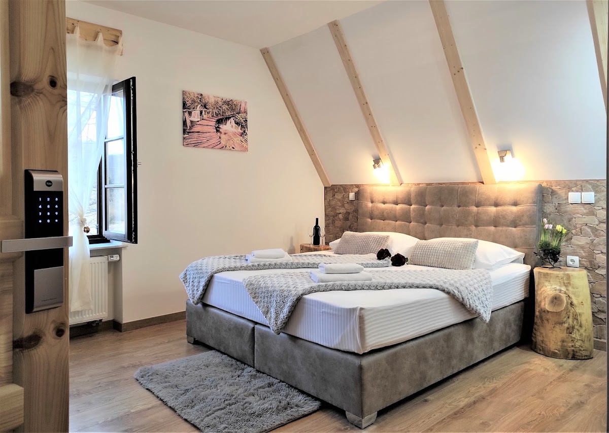 Plitvice Streaming 2 - photo 2