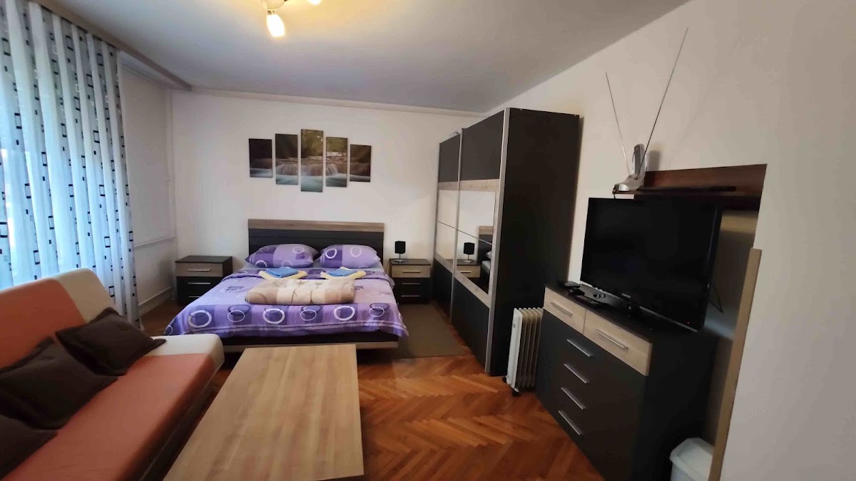 Plitvice Sunrise Apartments - photo 3